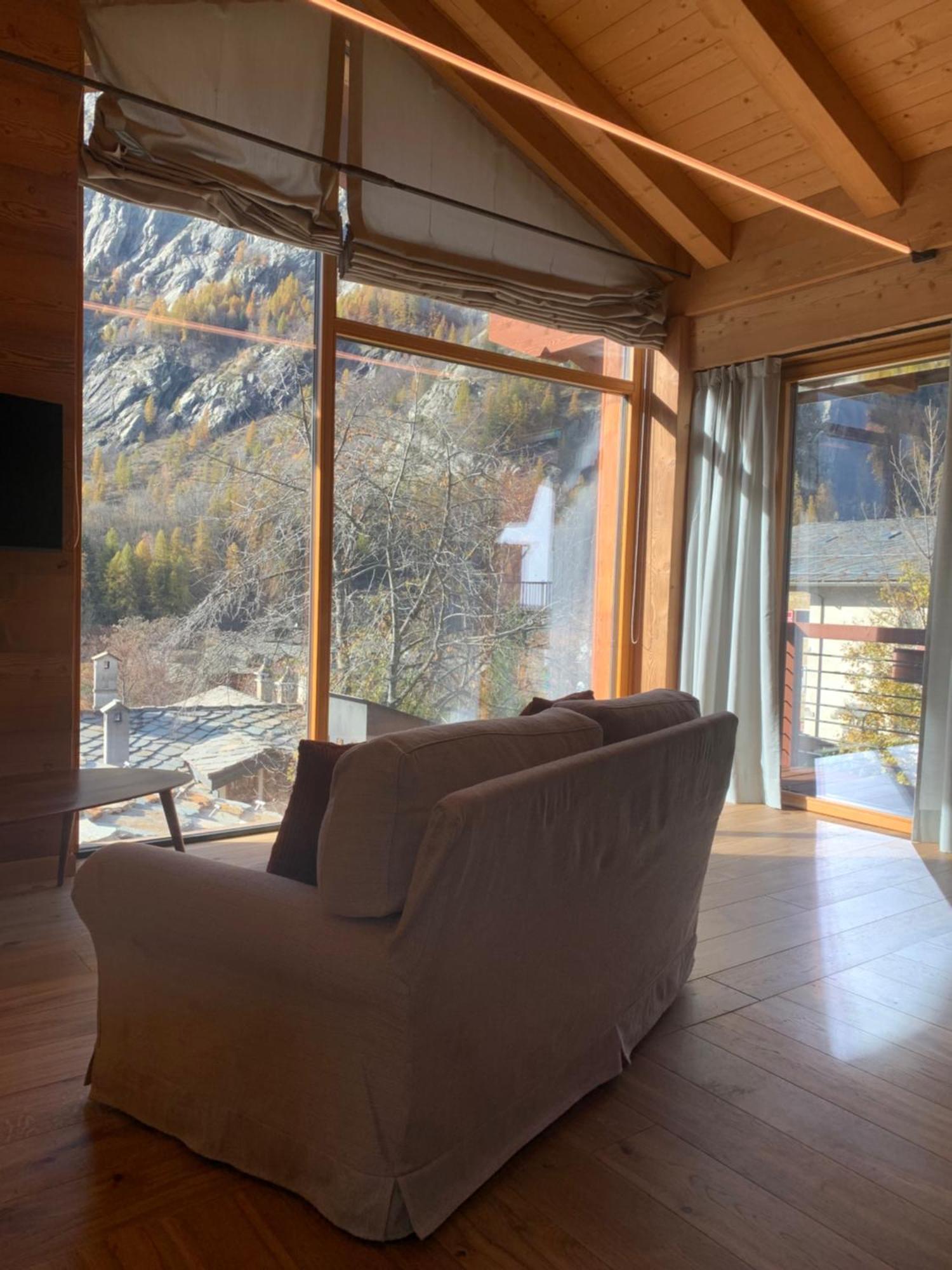 Foyer Grand Ru Leilighet Courmayeur Eksteriør bilde